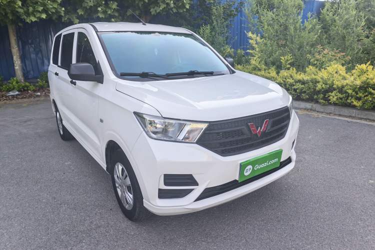 Used Wuling Hongguang 2021 1.5L Revised S Base Version Hydraulic Power Steering LAR Exterior 2