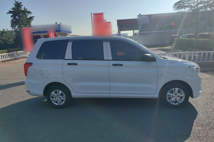 Used Wuling Hongguang 2021 1.5L Revised S Base Version with Electric Power Steering LAR Exterior 2