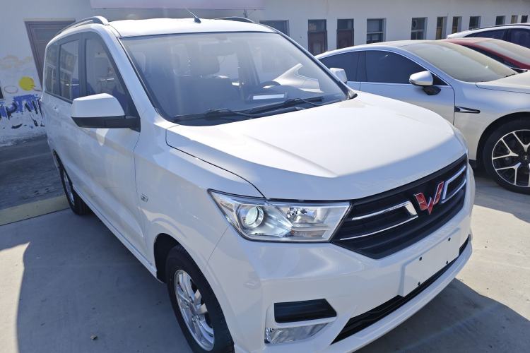 Used Wuling Hongguang 2021 1.5L Facelifted S Comfort Version with Electric Power Steering LAR Exterior 2
