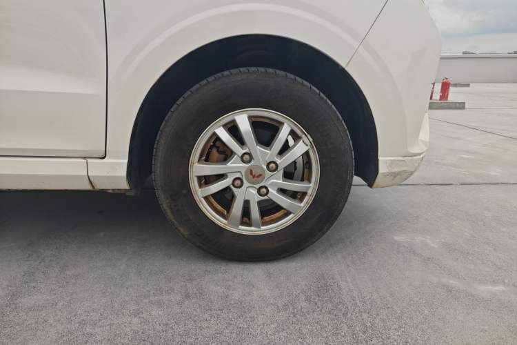 Used Wuling Hongguang 2021 1.5L Facelift S Comfort Version Hydraulic Power Steering LAR Exterior 2