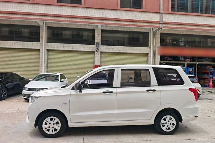Used Wuling Hongguang 2021 1.5L Revised S Base Version with Electric Power Steering LAR Exterior 3