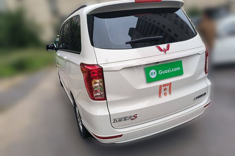 Used Wuling Hongguang 2021 1.5L Facelifted S Comfort Version with Electric Power Steering LAR Exterior 3