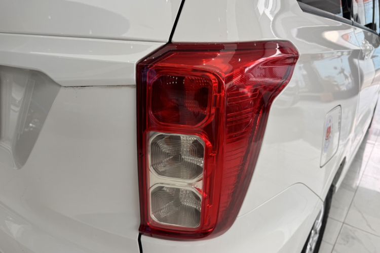 Used Wuling Hongguang 2021 1.5L Facelift S Comfort Version Hydraulic Power Steering LAR Exterior 3