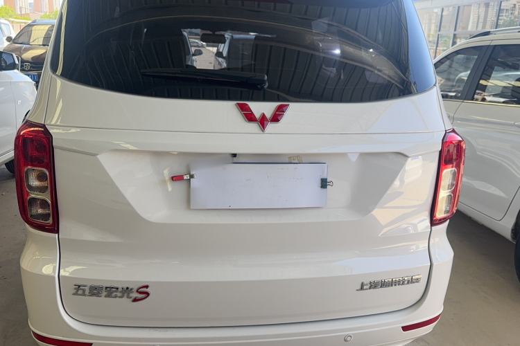 Used Wuling Hongguang 2021 1.5L S Luxury Model Electric Power Steering LAR Exterior 4