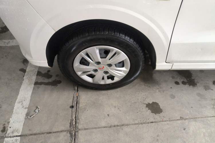 Used Wuling Hongguang 2021 1.5L Facelift S Comfort Version Hydraulic Power Steering LAR Exterior 4