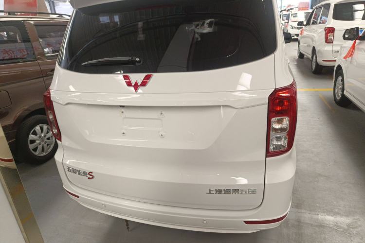 Used Wuling Hongguang 2021 1.5L Revised S Standard Version with Electric Power Steering LAR Exterior 4