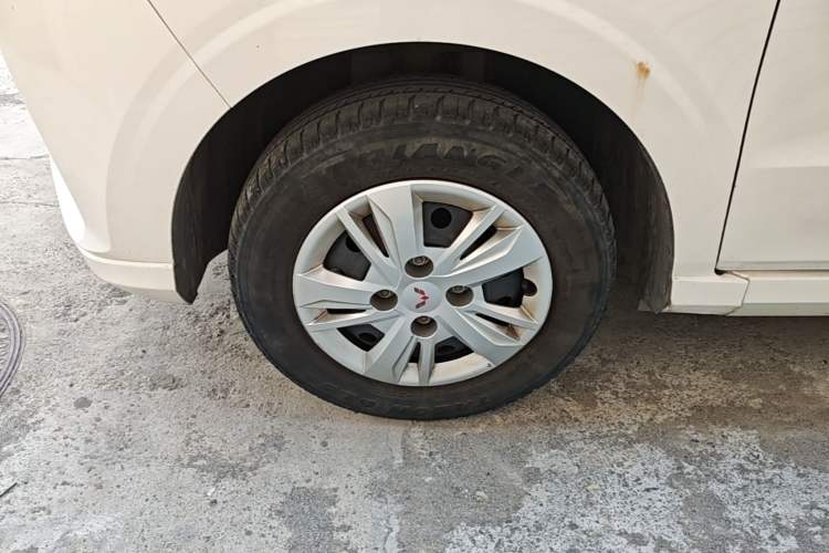 Used Wuling Hongguang 2021 1.5L S Base Version LAR Exterior 4