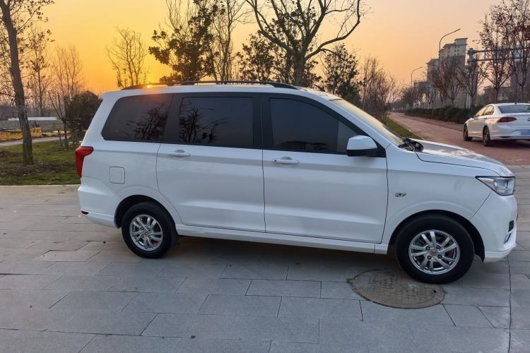 Used Wuling Hongguang 2021 1.5L Facelift S Comfort Version Hydraulic Power Steering LAR Exterior 4
