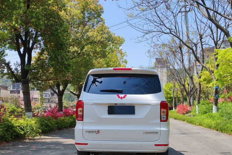 Used Wuling Hongguang 2021 1.5L Facelift S Comfort Version Hydraulic Power Steering LAR Exterior 4