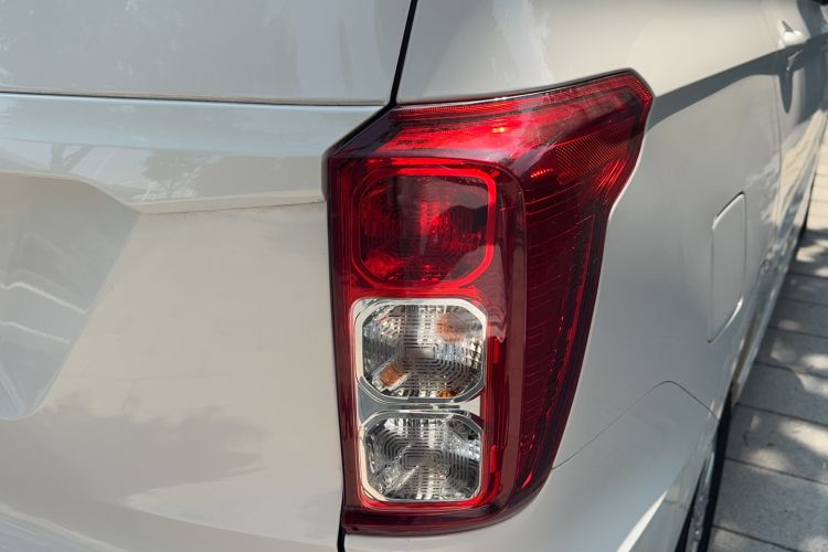Used Wuling Hongguang 2021 1.5L Revised S Standard Version Hydraulic-Power-Assisted LAR Exterior 5