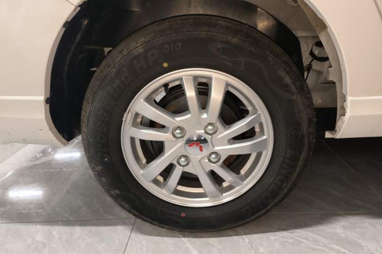 Used Wuling Hongguang 2021 1.5L Revised S Standard Version with Electric Power Steering LAR Exterior 5
