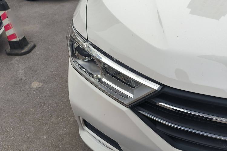 Used Wuling Hongguang 2021 1.5L Facelifted S Comfort Version with Electric Power Steering LAR Exterior 6