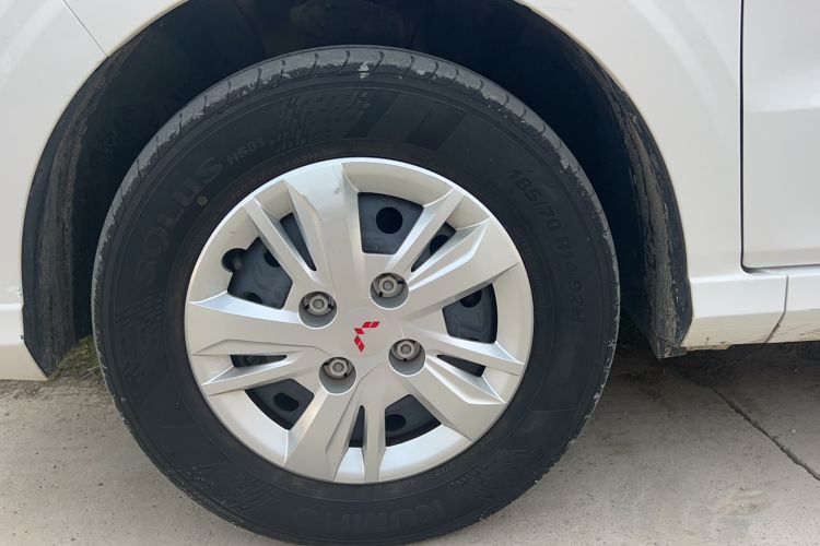 Used Wuling Hongguang 2021 1.5L Revised S Standard Version Hydraulic-Power-Assisted LAR Exterior 7