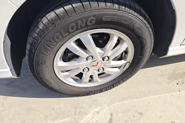 Used Wuling Hongguang 2021 1.5L Facelifted S Comfort Version with Electric Power Steering LAR Exterior 7