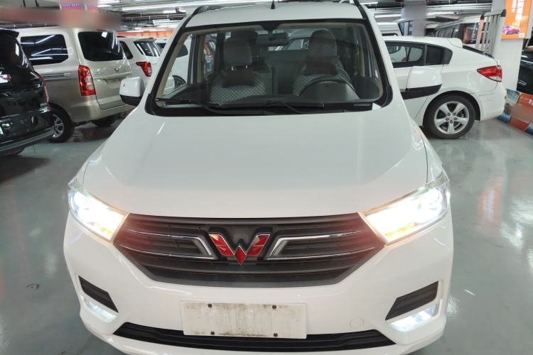 Used Wuling Hongguang 2021 1.5L S Standard Version LAR Front