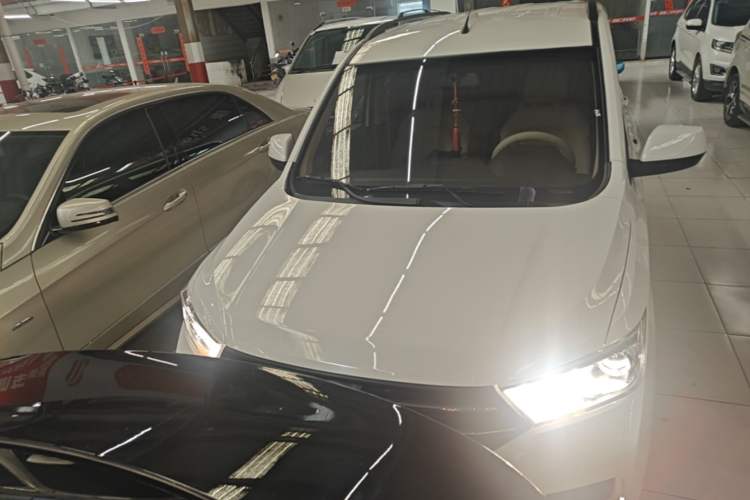 Used Wuling Hongguang 2021 1.5L Facelifted S Comfort Version with Electric Power Steering LAR Front
