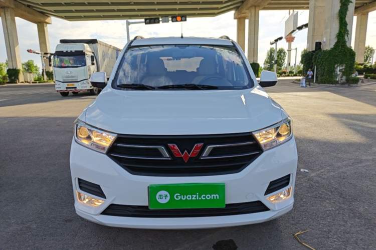 Used Wuling Hongguang 2021 1.5L Revised S Standard Version with Electric Power Steering LAR Front