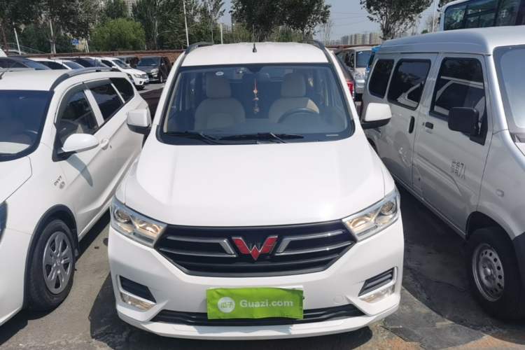 Used Wuling Hongguang 2021 1.5L S Standard Version LAR Front