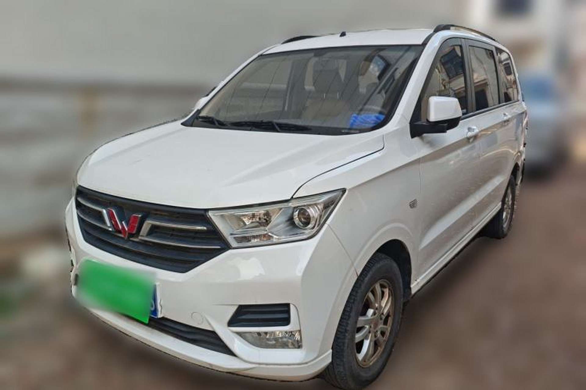 Used Wuling Hongguang 2021 1.5L S Comfort Edition LAR Front Left 45 Deg