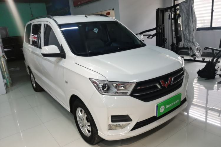 Used Wuling Hongguang 2021 1.5L Revised S Standard Version Hydraulic-Power-Assisted LAR Front Right 45 Deg