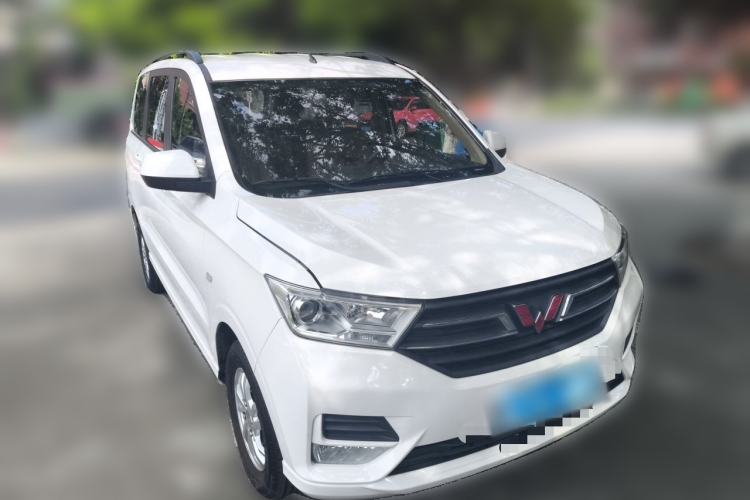 Used Wuling Hongguang 2021 1.5L Facelifted S Comfort Version with Electric Power Steering LAR Front Right 45 Deg