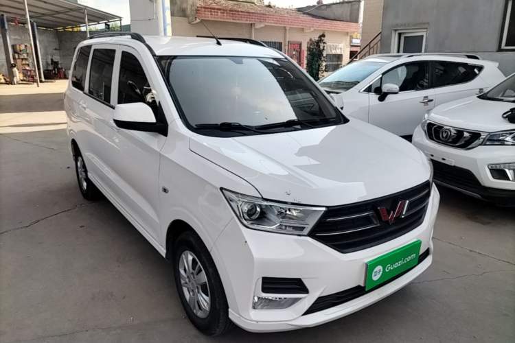 Used Wuling Hongguang 2021 1.5L Revised S Standard Version with Electric Power Steering LAR Front Right 45 Deg