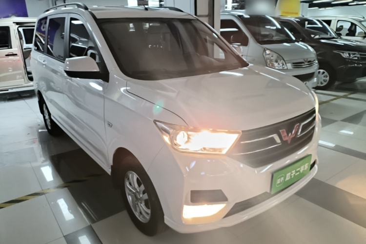 Used Wuling Hongguang 2021 1.5L Facelifted S Comfort Version with Electric Power Steering LAR Front Right 45 Deg
