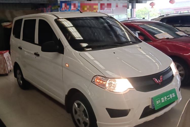 Used Wuling Hongguang 2021 1.5L Revised S Base Version with Electric Power Steering LAR Front Right 45 Deg