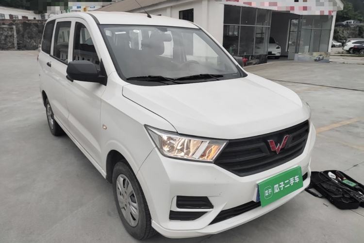 Used Wuling Hongguang 2021 1.5L Revised S Base Version with Electric Power Steering LAR Front Right 45 Deg