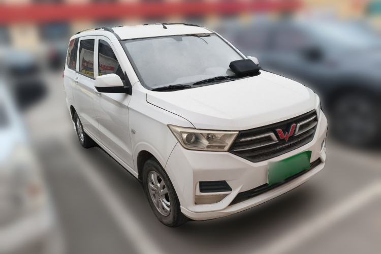 Used Wuling Hongguang 2021 1.5L S Standard Version LAR Front Right 45 Deg
