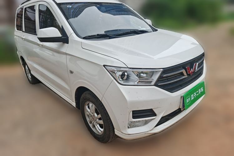 Used Wuling Hongguang 2021 1.5L Revised S Standard Version Hydraulic-Power-Assisted LAR Front Right 45 Deg