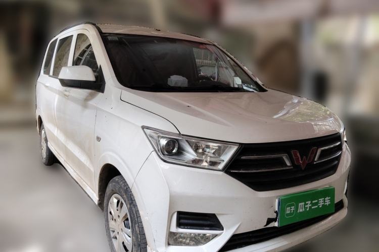 Used Wuling Hongguang 2021 1.5L Revised S Base Version with Electric Power Steering LAR Front Right 45 Deg