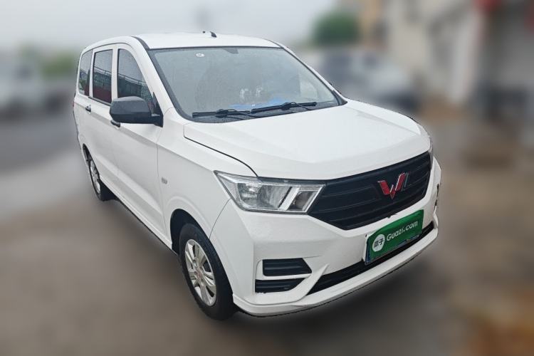 Used Wuling Hongguang 2021 1.5L S Base Version LAR Front Right 45 Deg