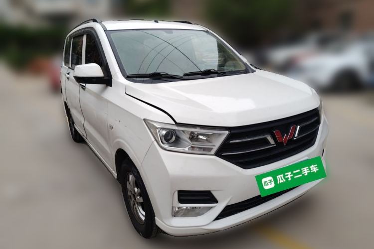Used Wuling Hongguang 2021 1.5L Revised S Standard Version with Electric Power Steering LAR Front Right 45 Deg
