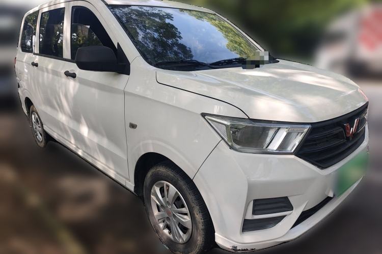 Used Wuling Hongguang 2021 1.5L S Base Version LAR Front Right 45 Deg