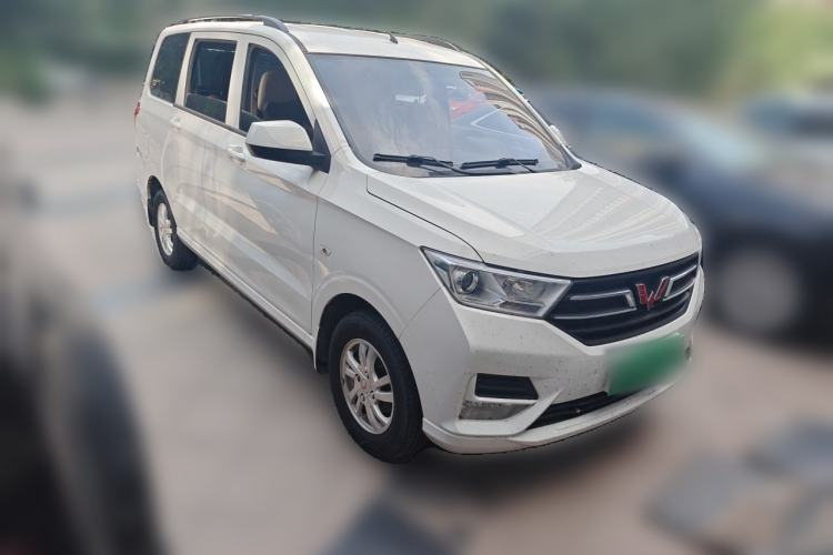 Used Wuling Hongguang 2021 1.5L Revised S Standard Version Hydraulic-Power-Assisted LAR Front Right 45 Deg