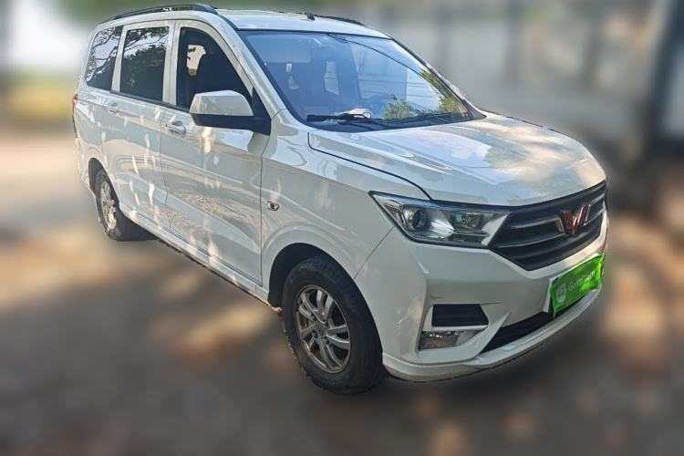 Used Wuling Hongguang 2021 1.5L S Standard Version LAR Front Right 45 Deg