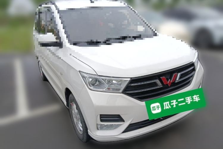 Used Wuling Hongguang 2021 1.5L Facelifted S Comfort Version with Electric Power Steering LAR Front Right 45 Deg