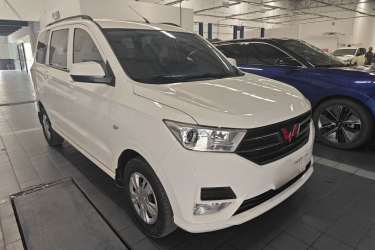 Used Wuling Hongguang 2021 1.5L Revised S Standard Version Hydraulic-Power-Assisted LAR Front Right 45 Deg