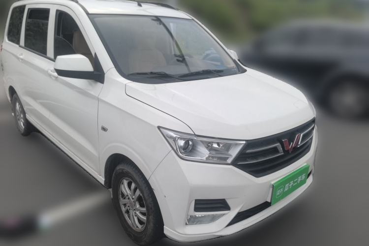Used Wuling Hongguang 2021 1.5L Revised S Standard Version with Electric Power Steering LAR Front Right 45 Deg