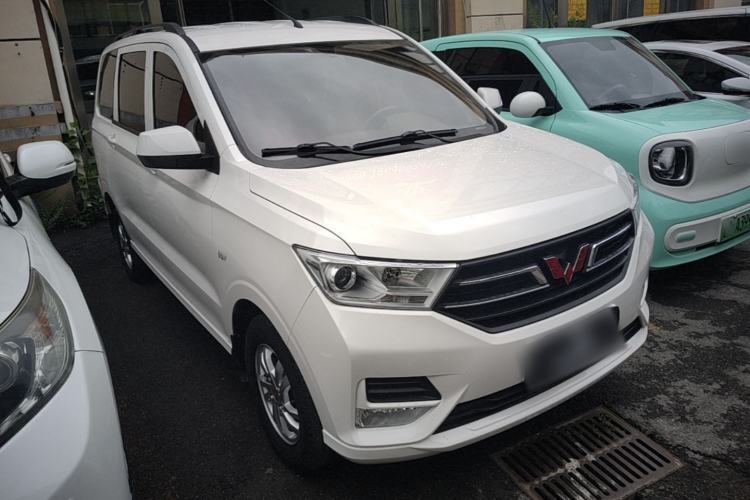Used Wuling Hongguang 2021 1.5L Revised S Standard Version Hydraulic-Power-Assisted LAR Front Right 45 Deg