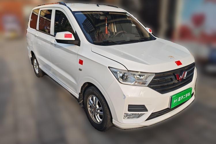 Used Wuling Hongguang 2021 1.5L S Standard Version LAR Front Right 45 Deg