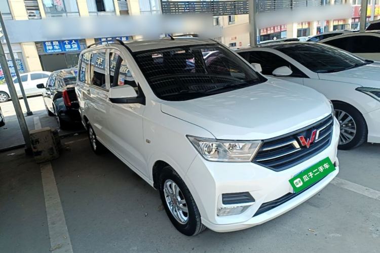 Used Wuling Hongguang 2021 1.5L Revised S Standard Version Hydraulic-Power-Assisted LAR Front Right 45 Deg