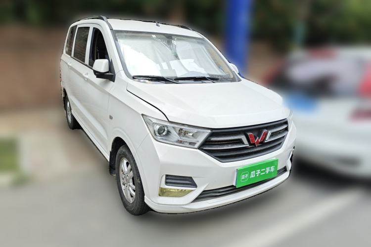 Used Wuling Hongguang 2021 1.5L Revised S Standard Version with Electric Power Steering LAR Front Right 45 Deg
