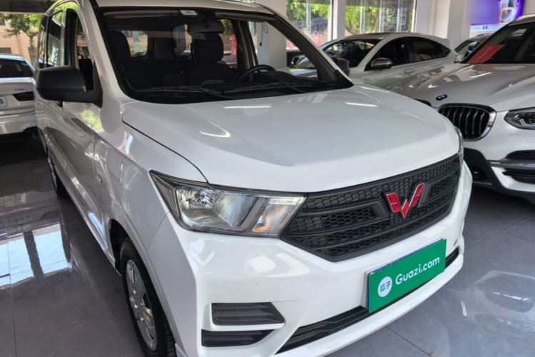 Used Wuling Hongguang 2021 1.5L Revised S Base Version with Electric Power Steering LAR Front Right 45 Deg