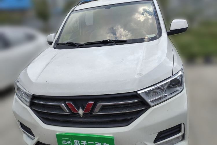Used Wuling Hongguang 2021 1.5L S Standard Version LAR Front