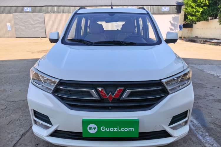 Used Wuling Hongguang 2021 1.5L S Standard Version LAR Front