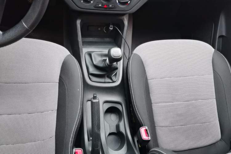 Used Wuling Hongguang 2021 1.5L Revised S Base Version Hydraulic Power Steering LAR Gear Lever