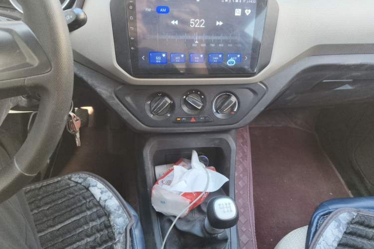 Used Wuling Hongguang 2021 1.5L Revised S Standard Version Hydraulic-Power-Assisted LAR Gear Lever