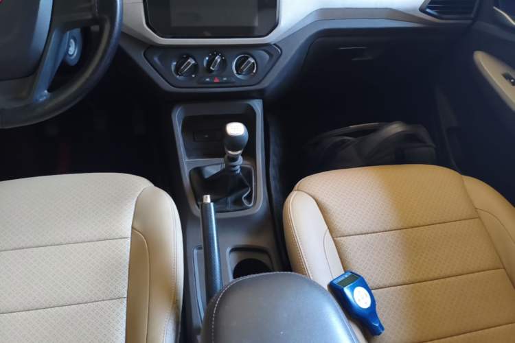 Used Wuling Hongguang 2021 1.5L S Comfort Edition LAR Gear Lever
